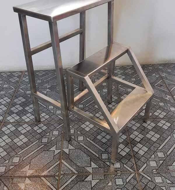 Por que optar por uma escada de mão em aço inox?